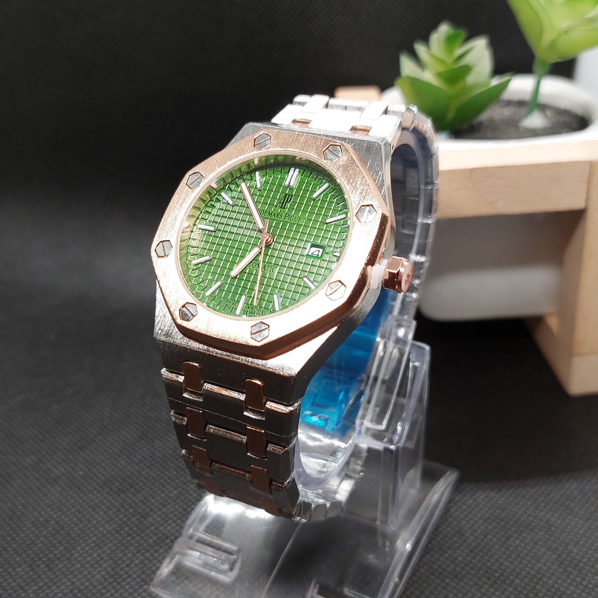 Audemars Piguet Two Tone Chain Rose Gold & Silver - Rose Gold Case & Green Dial - Saturn Watches