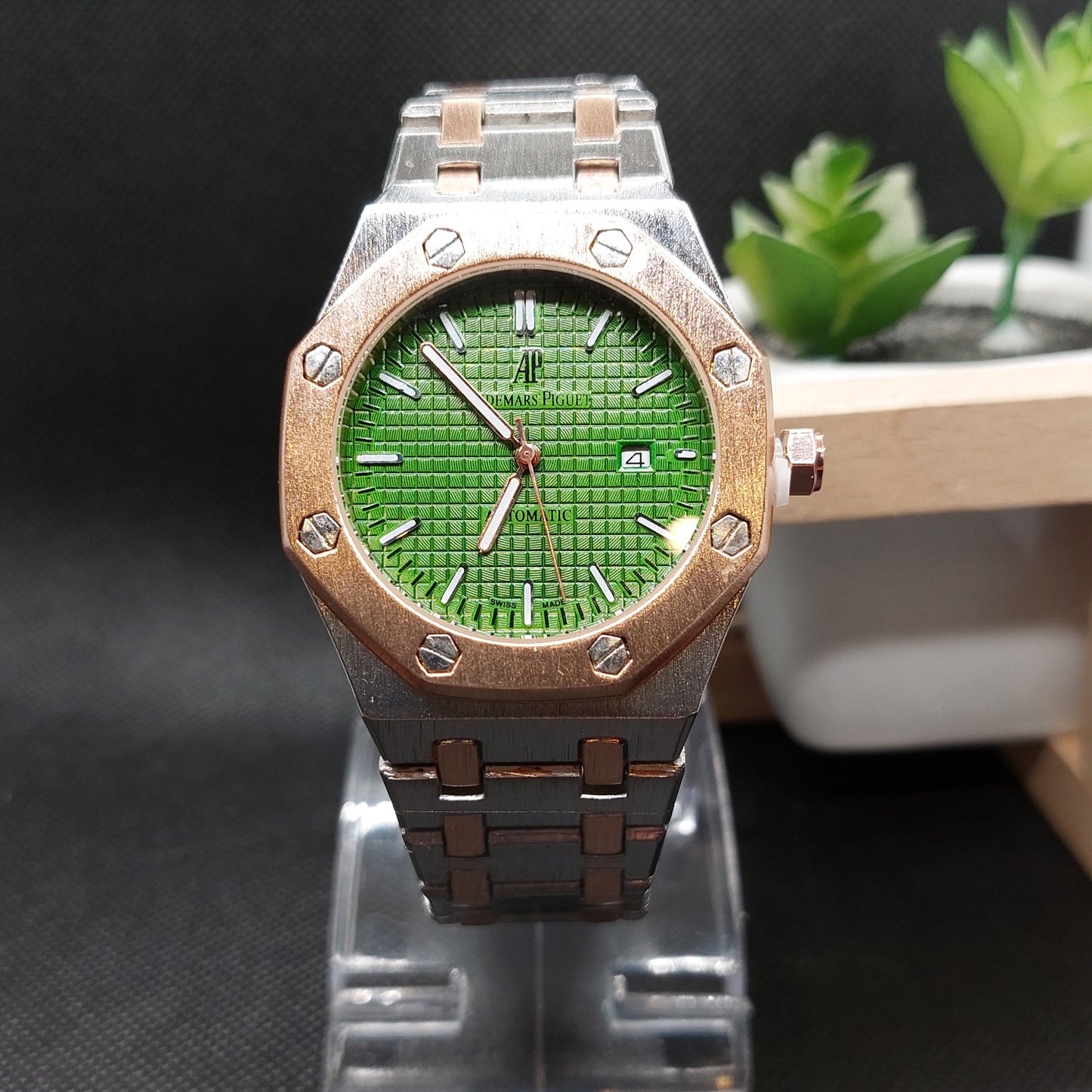 Audemars Piguet Two Tone Chain Rose Gold & Silver - Rose Gold Case & Green Dial - Saturn Watches