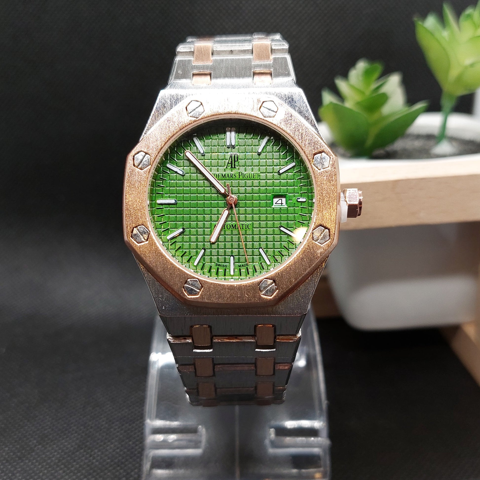 Audemars Piguet Two Tone Chain Rose Gold & Silver - Rose Gold Case & Green Dial - Saturn Watches